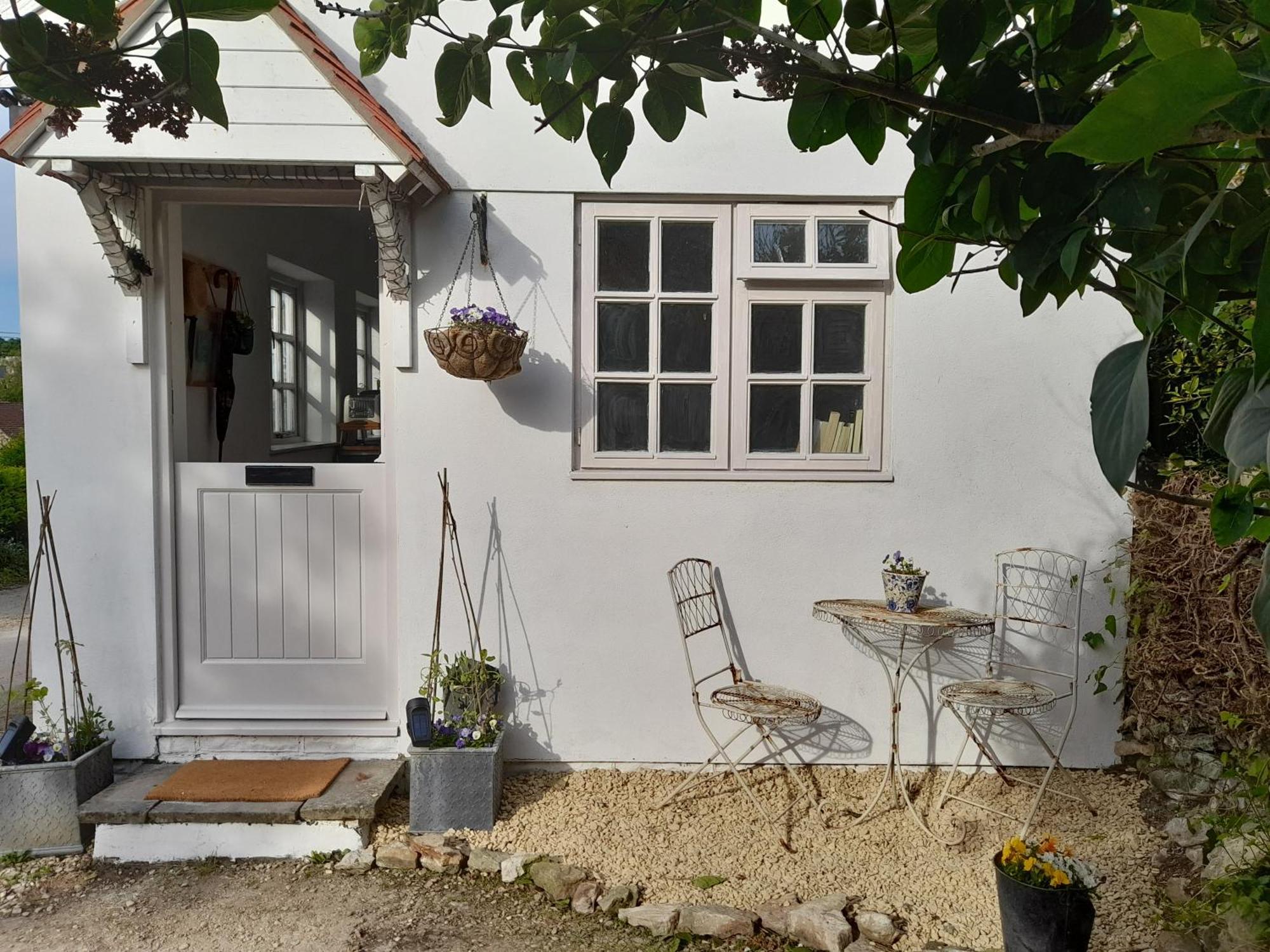 My Little Studio Farmborough Exterior foto